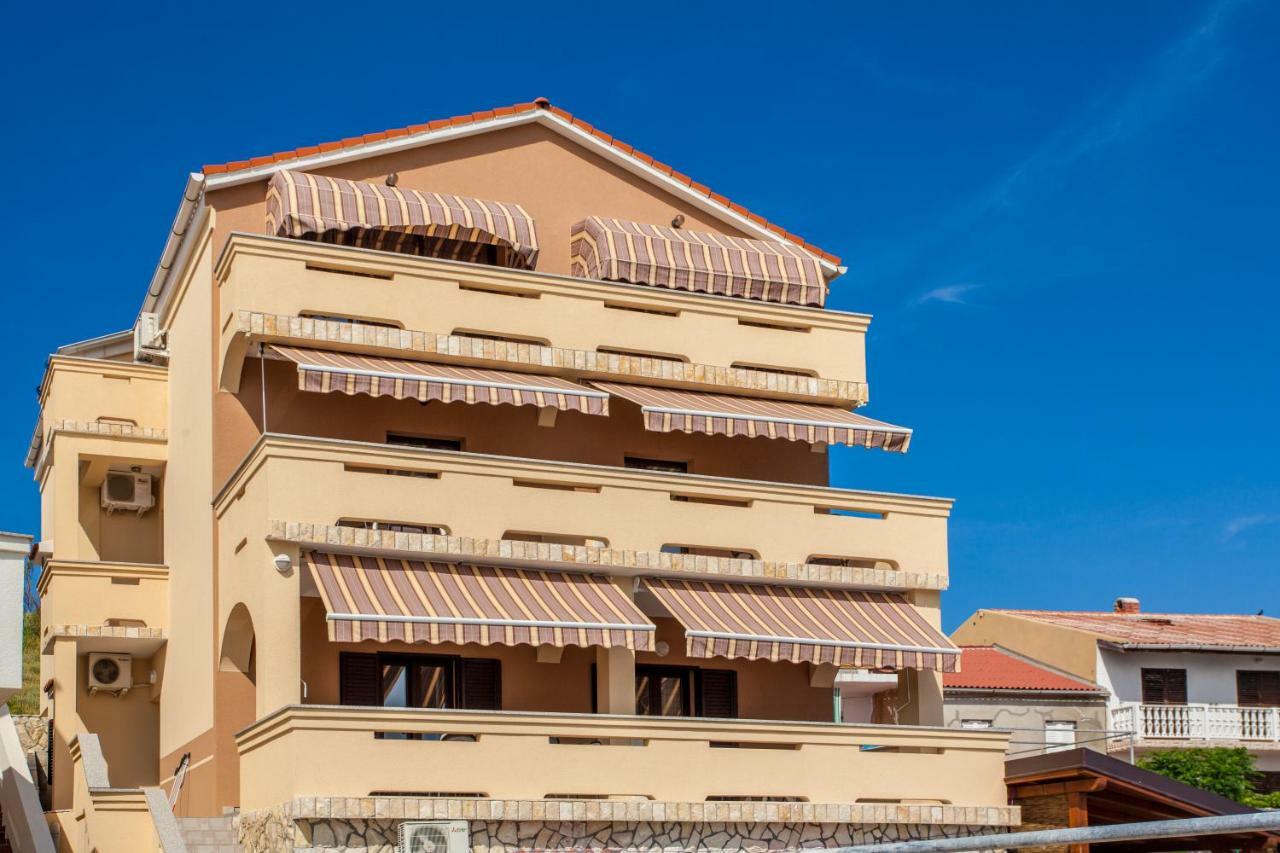 Apartmani Komesic Зубовичи Экстерьер фото