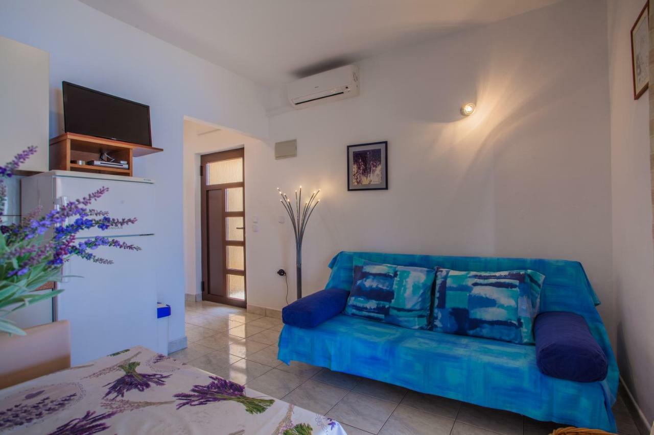 Apartmani Komesic Зубовичи Экстерьер фото