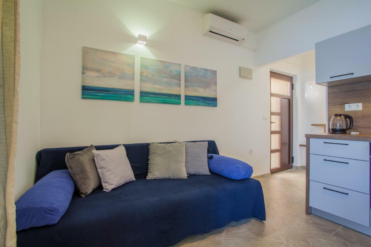 Apartmani Komesic Зубовичи Экстерьер фото