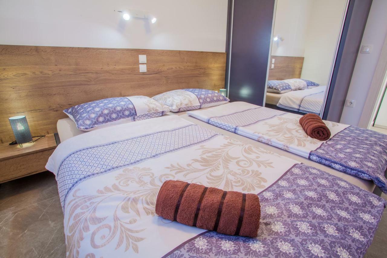 Apartmani Komesic Зубовичи Экстерьер фото