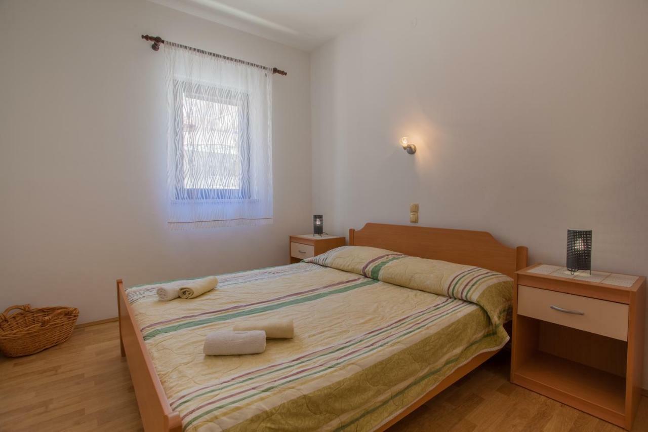 Apartmani Komesic Зубовичи Экстерьер фото