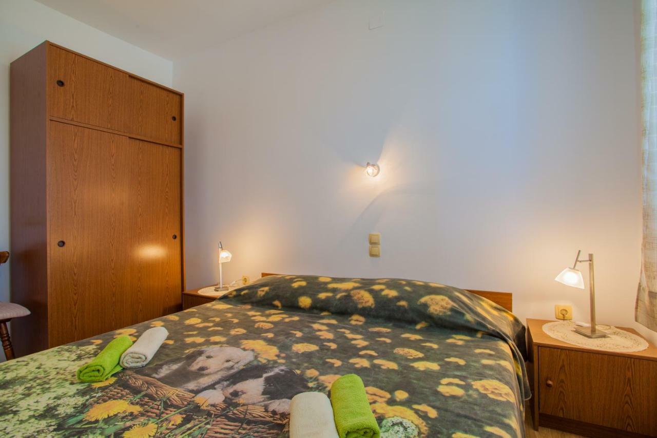 Apartmani Komesic Зубовичи Экстерьер фото