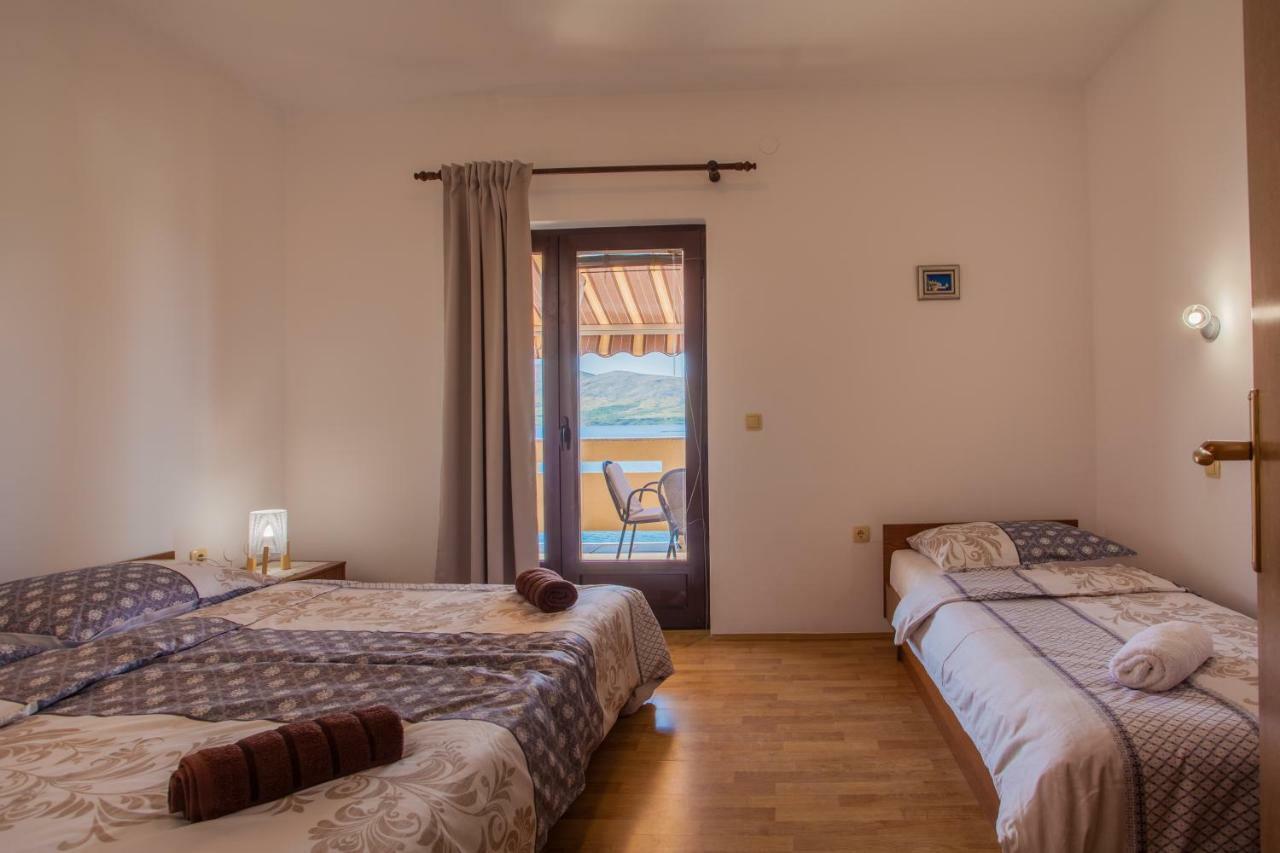 Apartmani Komesic Зубовичи Экстерьер фото